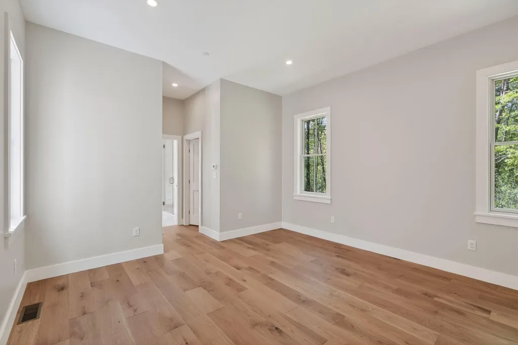 9 Acorn Avenue Kennebunkport ME 04046