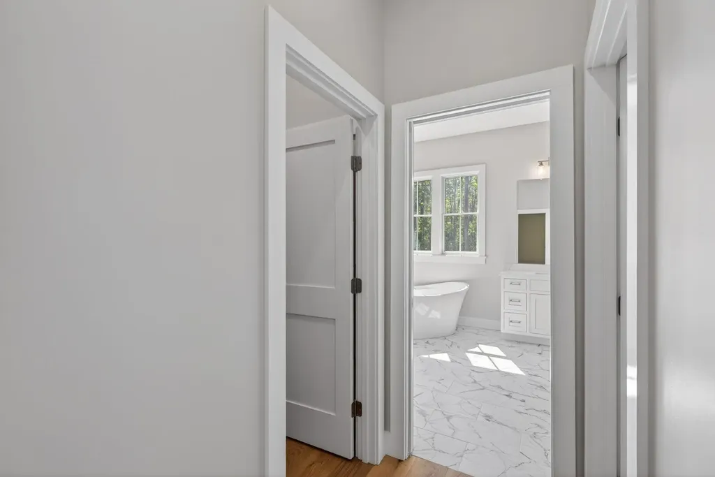 9 Acorn Avenue Kennebunkport ME 04046