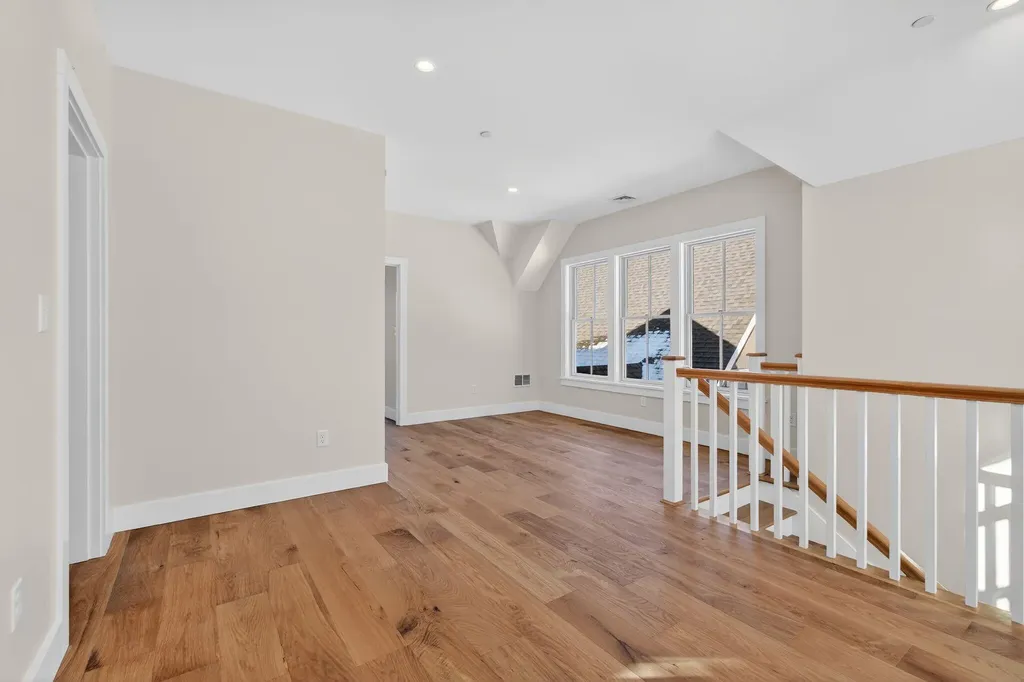 9 Acorn Avenue Kennebunkport ME 04046