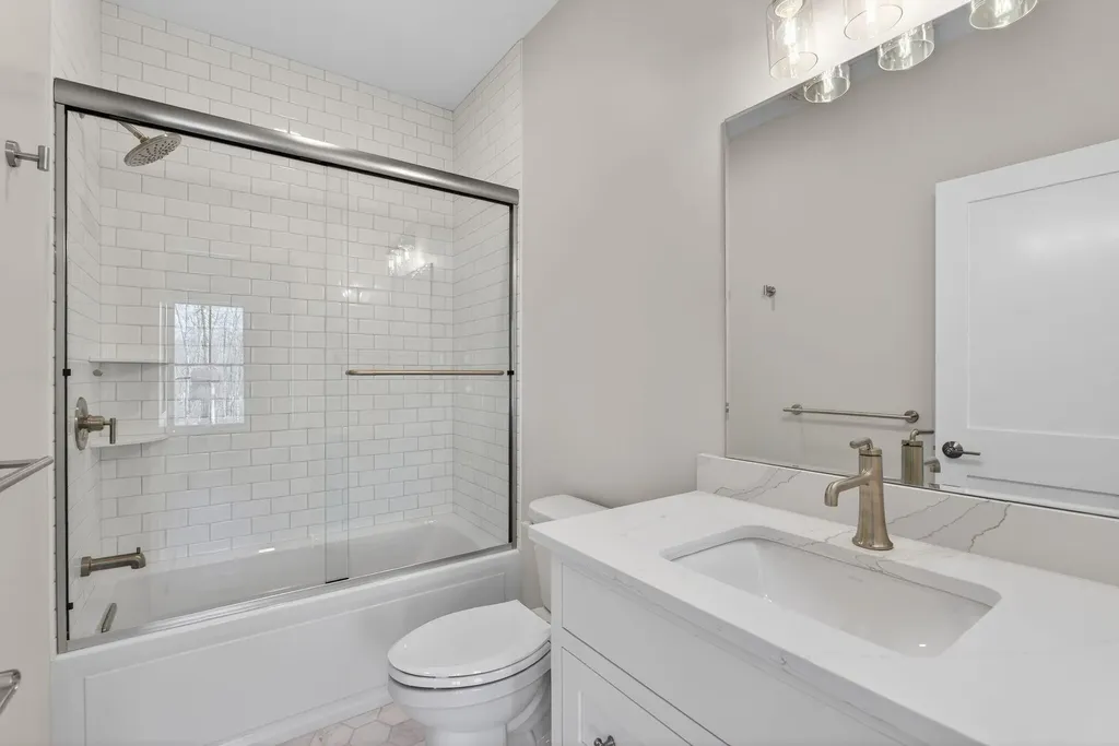 9 Acorn Avenue Kennebunkport ME 04046