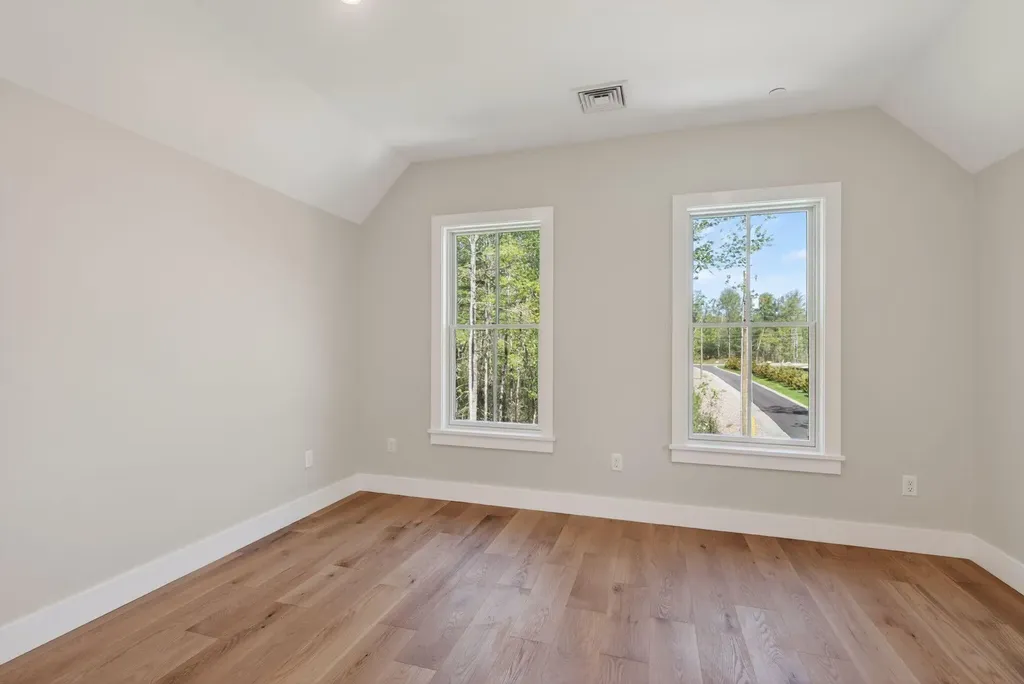 9 Acorn Avenue Kennebunkport ME 04046