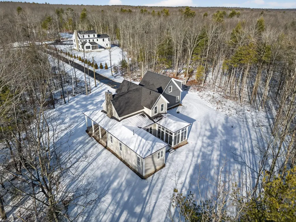9 Acorn Avenue Kennebunkport ME 04046