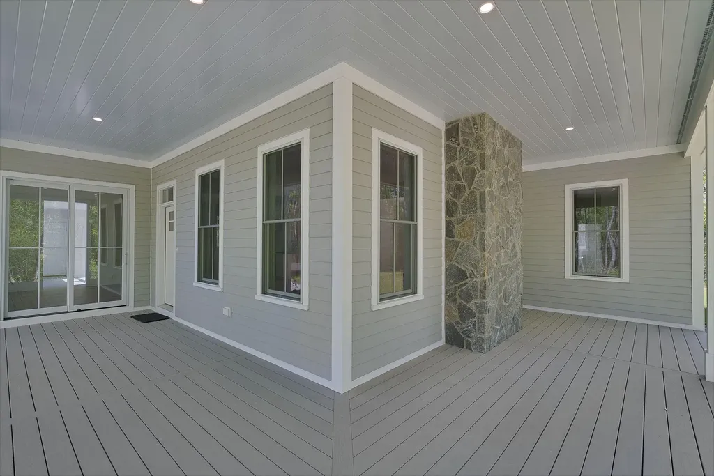 9 Acorn Avenue Kennebunkport ME 04046