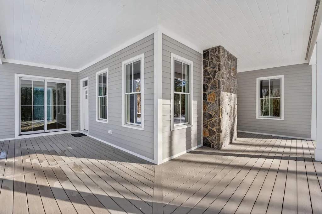 9 Acorn Avenue Kennebunkport ME 04046