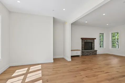 9 Acorn Avenue Kennebunkport ME 04046