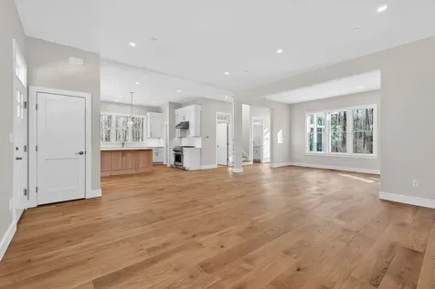 9 Acorn Avenue Kennebunkport ME 04046