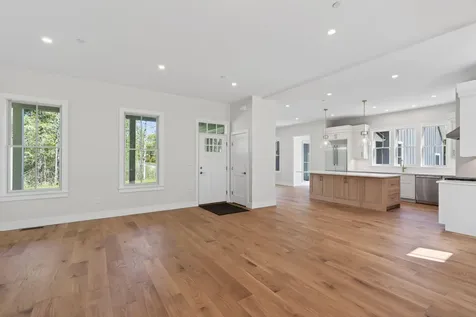9 Acorn Avenue Kennebunkport ME 04046