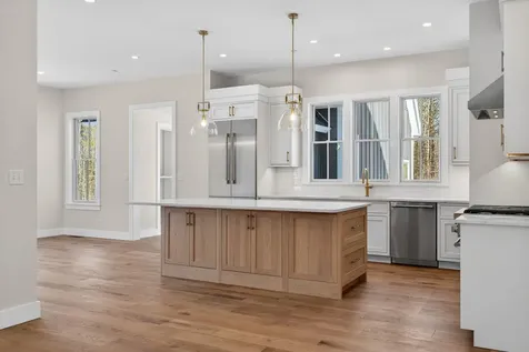 9 Acorn Avenue Kennebunkport ME 04046