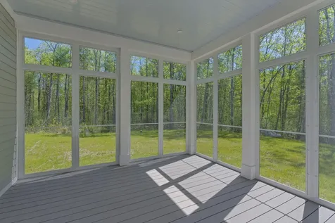 9 Acorn Avenue Kennebunkport ME 04046