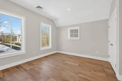 9 Acorn Avenue Kennebunkport ME 04046
