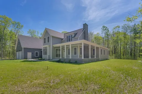 9 Acorn Avenue Kennebunkport ME 04046