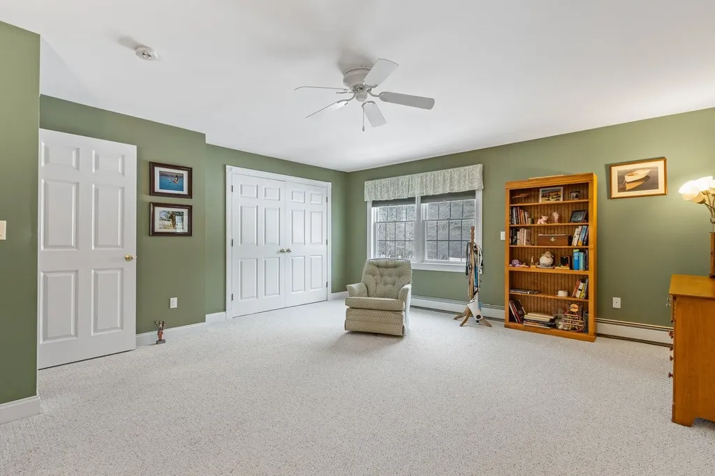 51 Old Field Road Yarmouth ME 04096