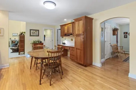 51 Old Field Road Yarmouth ME 04096