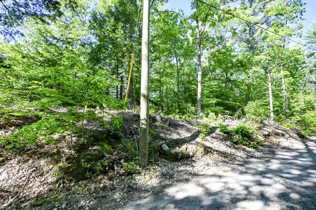421 Middle Road Standish ME 04085