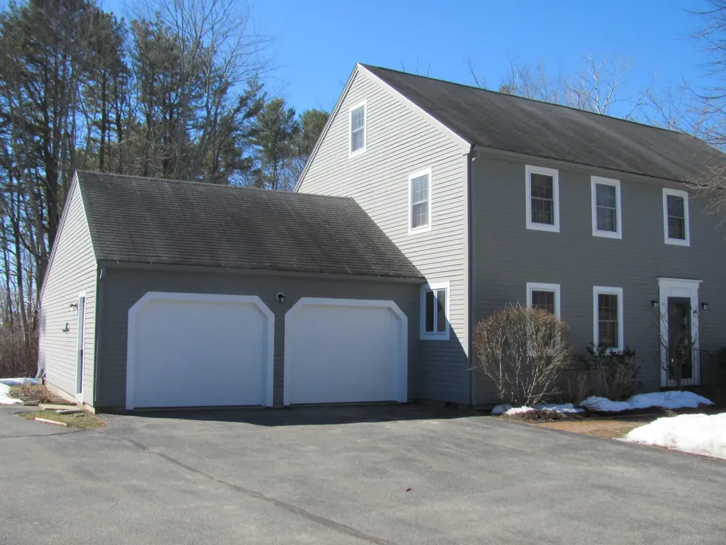 16 Larboard Lane Kennebunk ME 04043