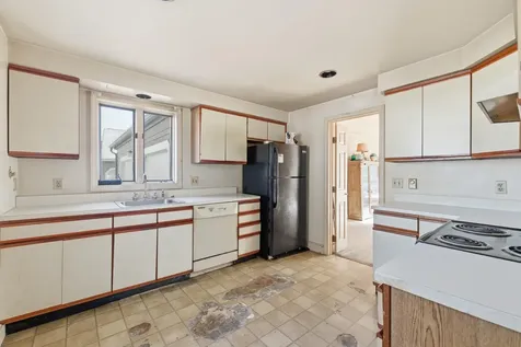 16 Larboard Lane Kennebunk ME 04043