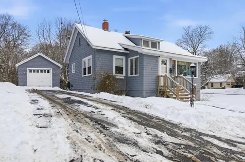 13 Longwood Avenue Augusta ME 04330
