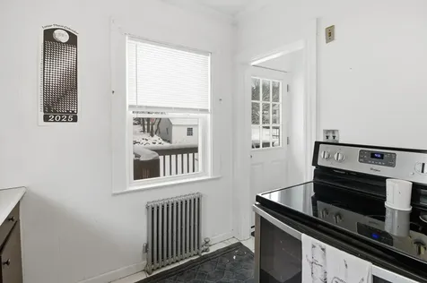 13 Longwood Avenue Augusta ME 04330