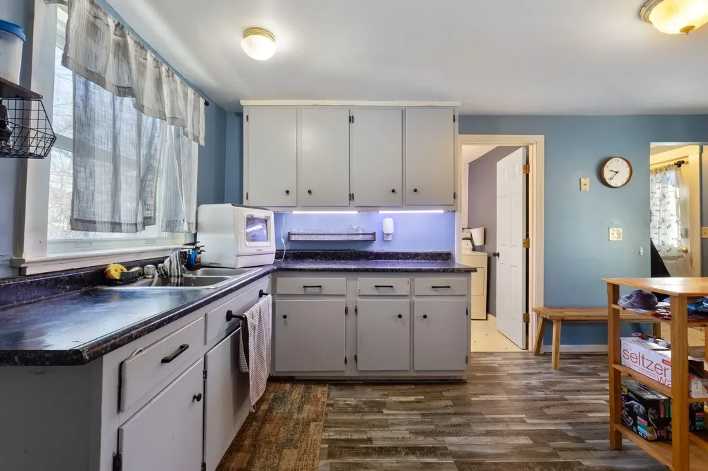 170 Holland Street Lewiston ME 04240