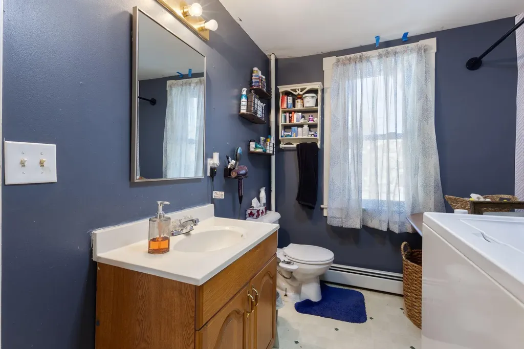 170 Holland Street Lewiston ME 04240