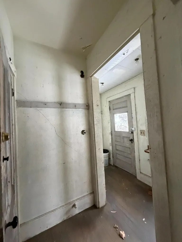 22 Berkeley Street Westbrook ME 04092