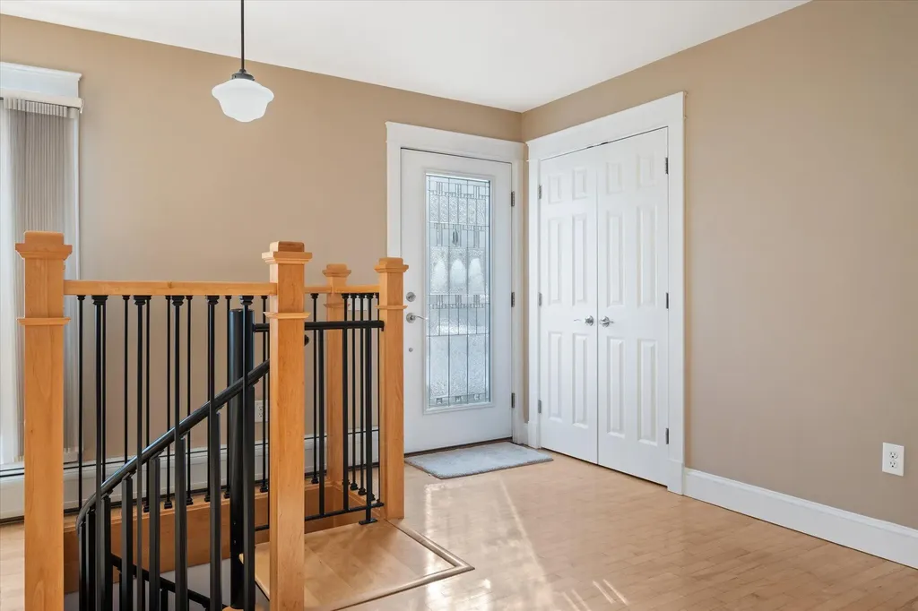 231 Parkway S Brewer ME 04412