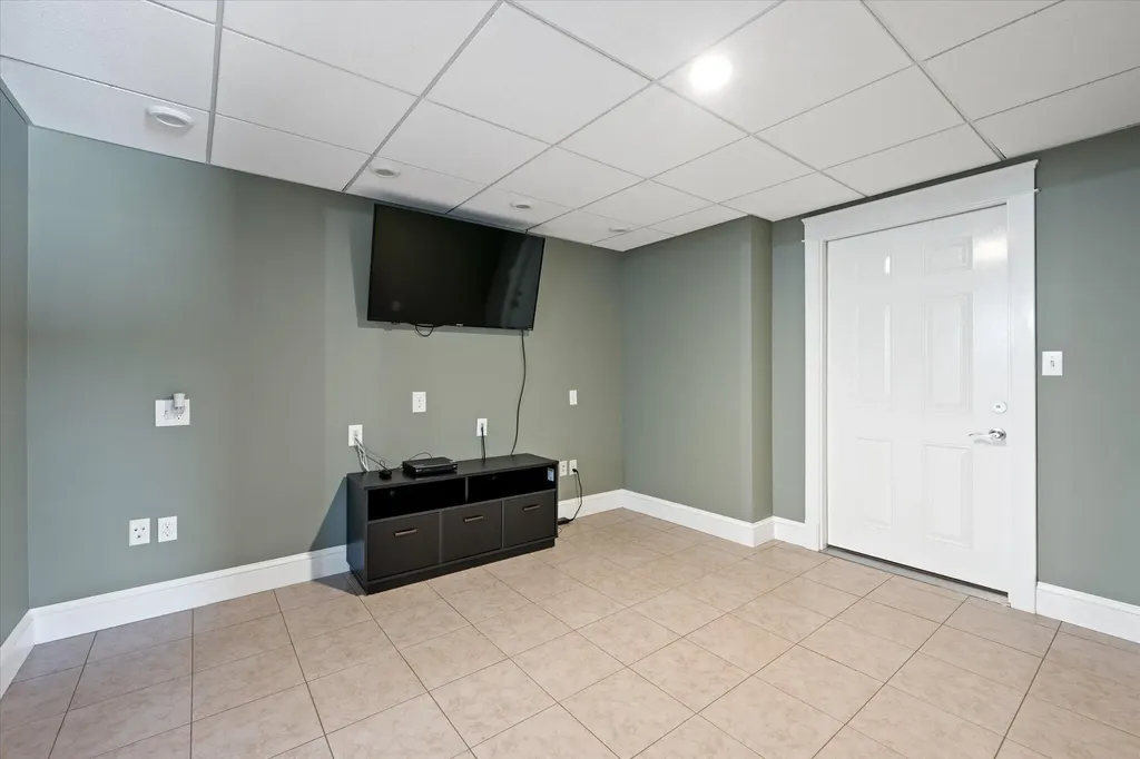 231 Parkway S Brewer ME 04412