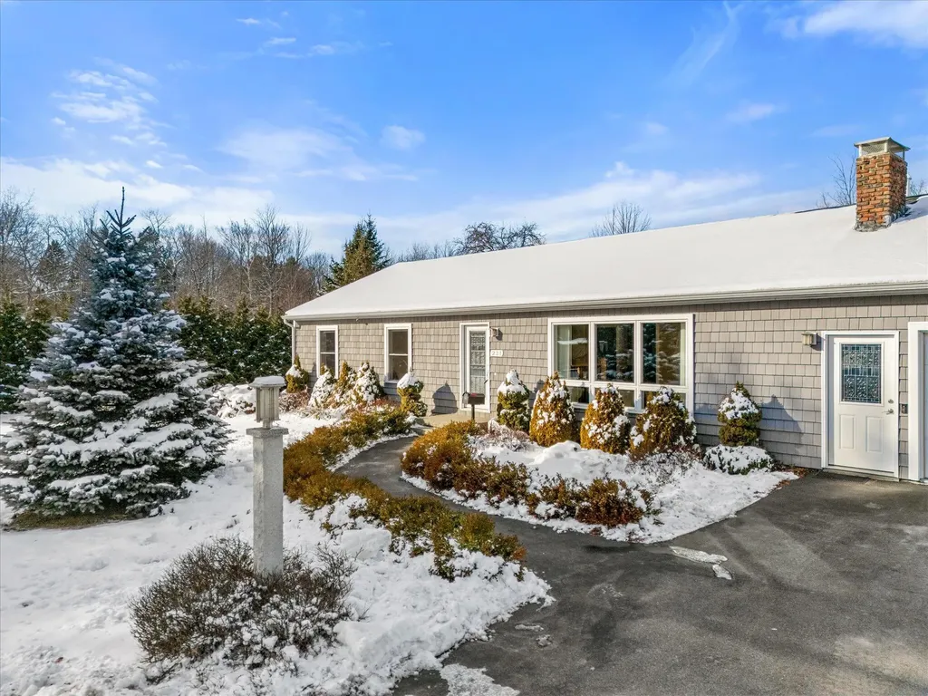 231 Parkway S Brewer ME 04412