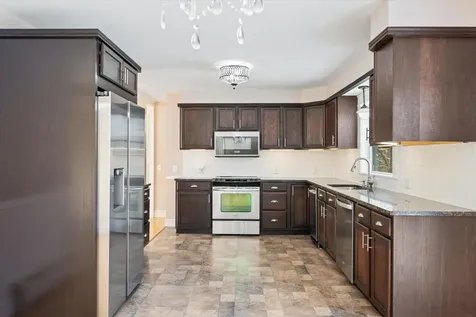 231 Parkway S Brewer ME 04412