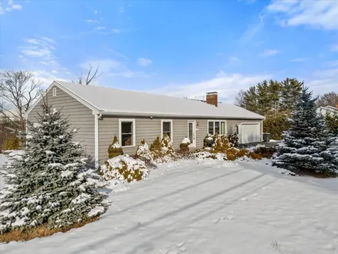231 Parkway S Brewer ME 04412
