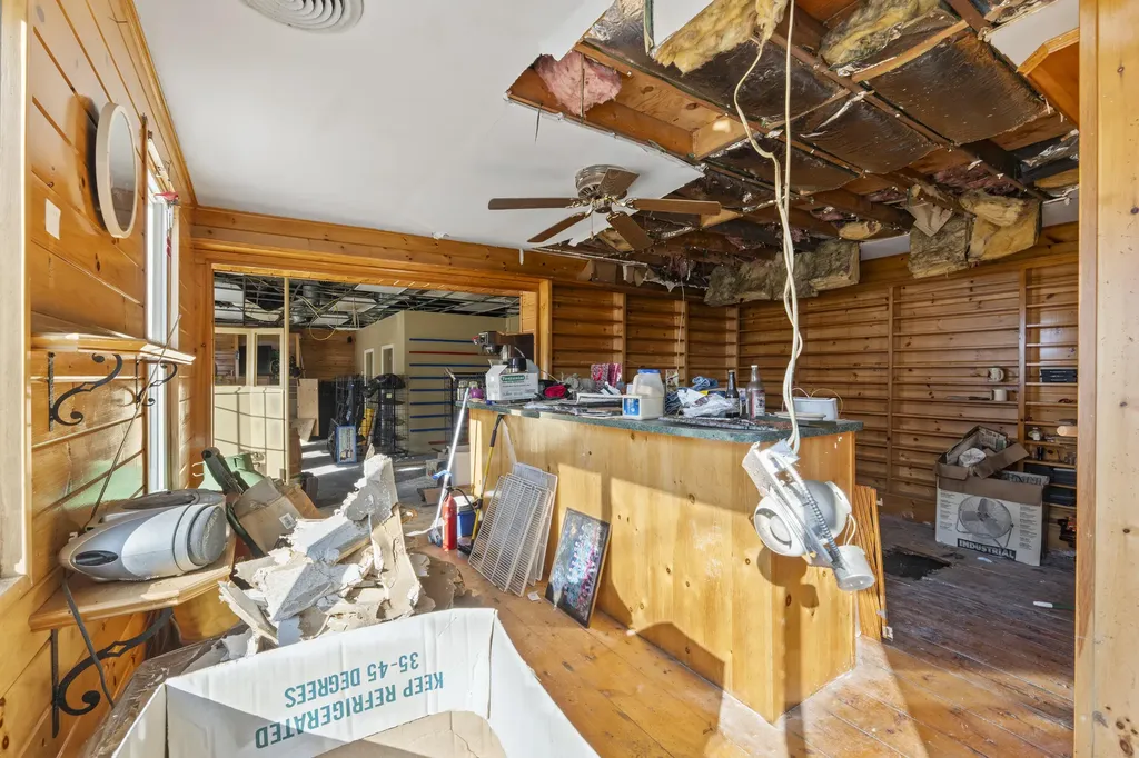 258 Jefferson Street Waldoboro ME 04572