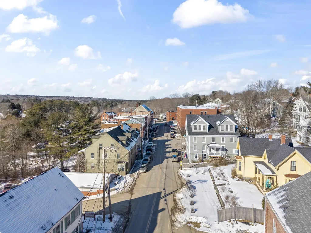 258 Jefferson Street Waldoboro ME 04572