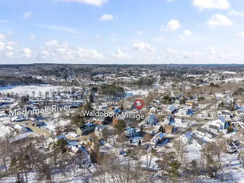 258 Jefferson Street Waldoboro ME 04572