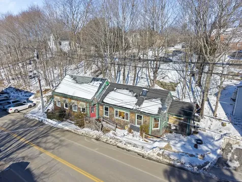 258 Jefferson Street Waldoboro ME 04572