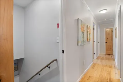 15 Monroe Drive Naples ME 04055