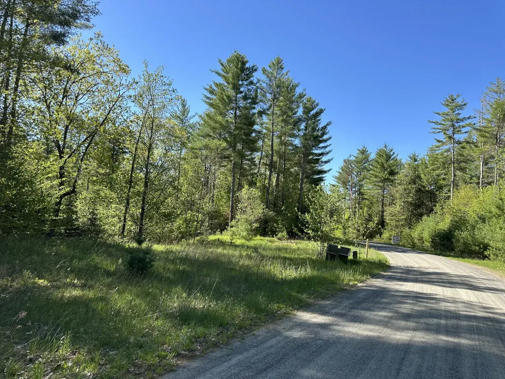 M4 L16-6 Coburn Avenue Skowhegan ME 04976