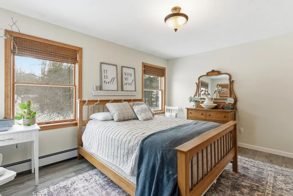 332 Stetson Road Lewiston ME 04240