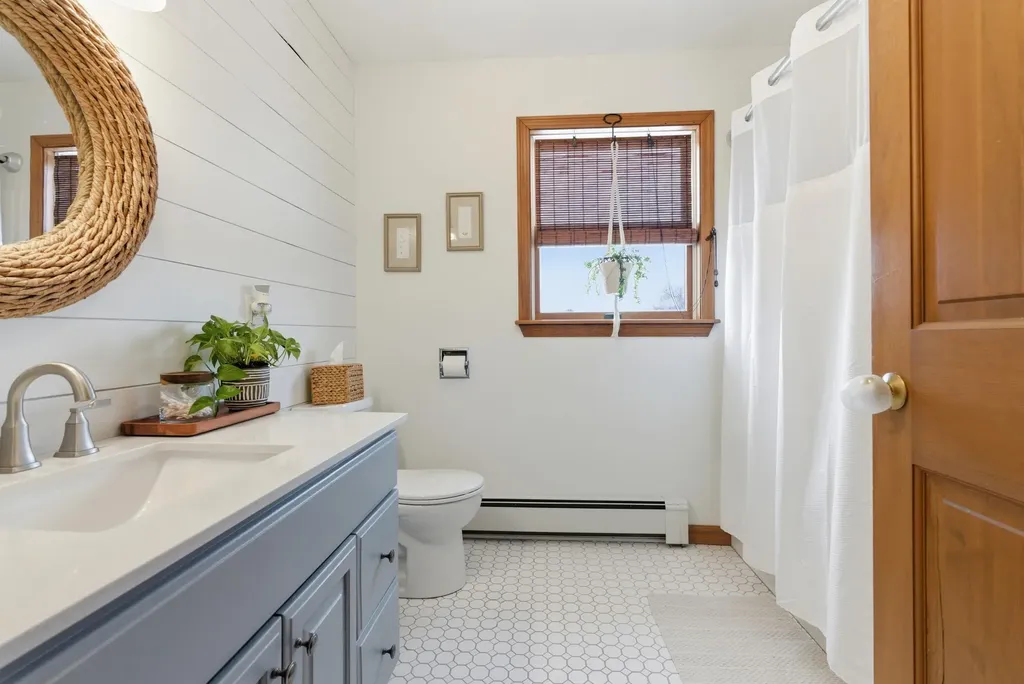 332 Stetson Road Lewiston ME 04240