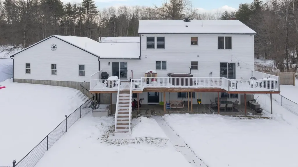 332 Stetson Road Lewiston ME 04240