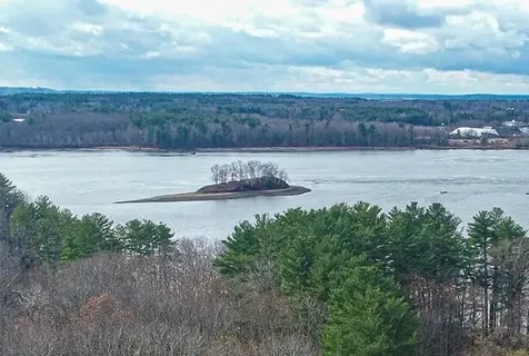 0 Franks Fort Island Eliot ME 03903