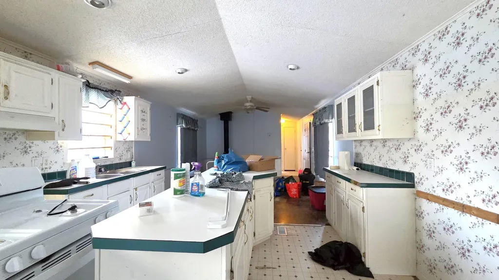 1035 Airline Road Clifton ME 04428
