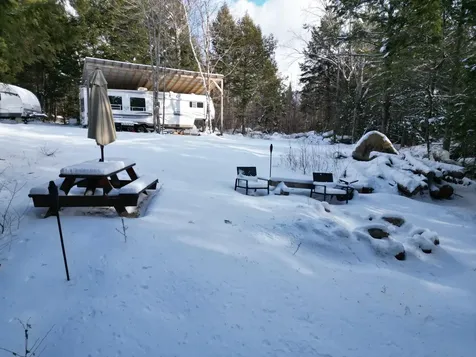 16 Crooked Pond Road Lincoln ME 04457