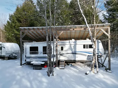16 Crooked Pond Road Lincoln ME 04457