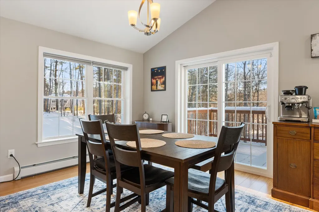564 Kenduskeag Avenue Bangor ME 04401