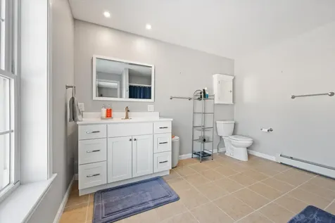 564 Kenduskeag Avenue Bangor ME 04401