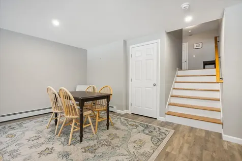 564 Kenduskeag Avenue Bangor ME 04401