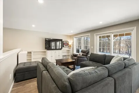 564 Kenduskeag Avenue Bangor ME 04401