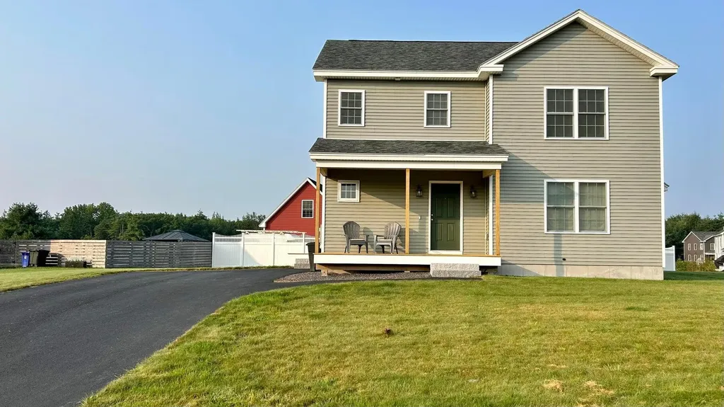 26 Stillwater Drive Westbrook ME 04092
