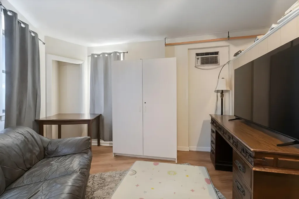 671-675 Forest Avenue Portland ME 04103