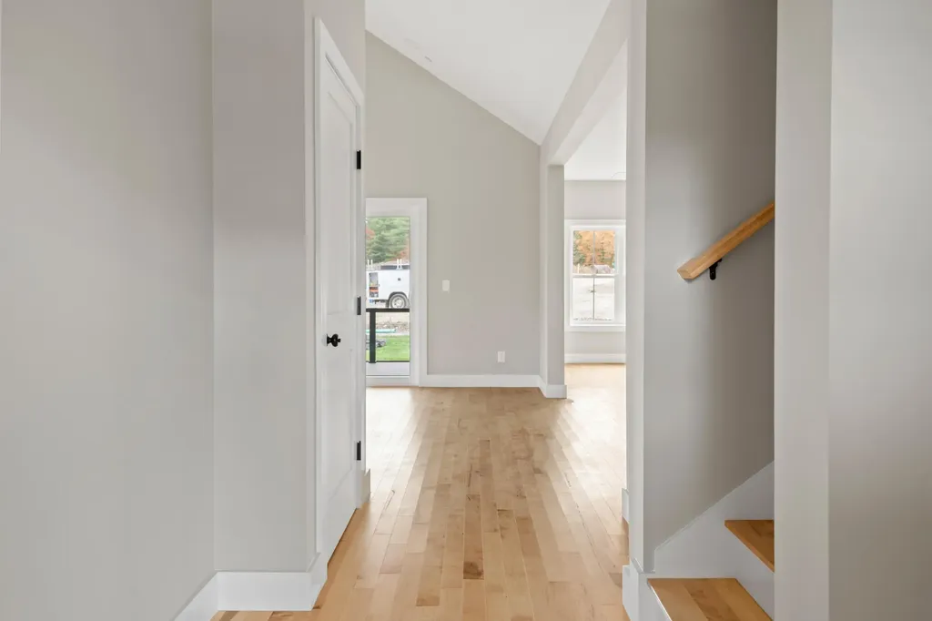 128 Owls Nest Road Portland ME 04102